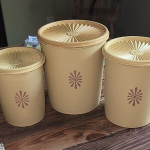 Harvest Gold Tupperware Nest Canister